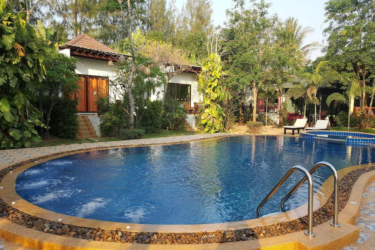 Pranburi Cabana Resort Exterior photo